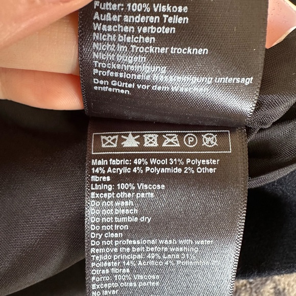 BA&SH haya belted navy wool blend coat FINAL PRICE - Picture 8 of 11